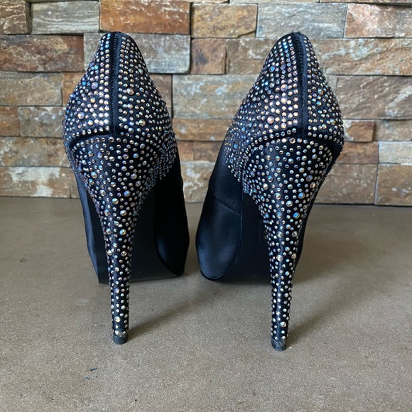 Steve Madden Black Peeptoe Playy-R Rhinestone Beaded Stiletto Heels - Picture 5 of 7